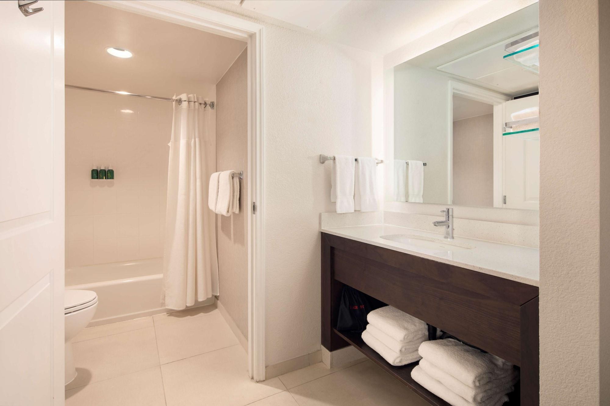Sonesta Es Suites Fresno Exteriér fotografie
